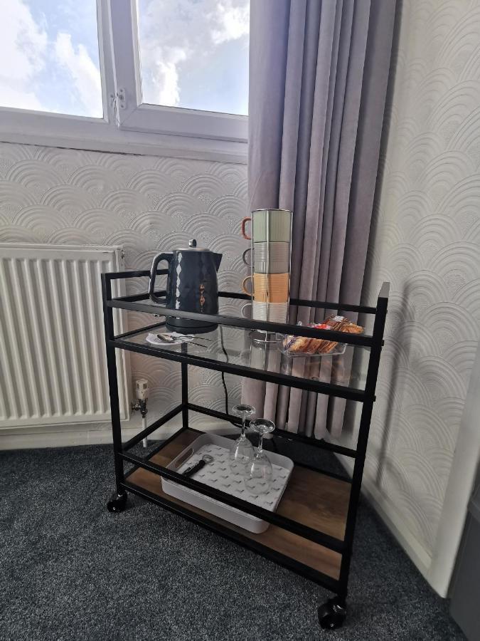 Rooms@No.9 Скарбъро Екстериор снимка